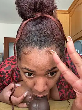 Snapshot of kataryna69 chatting on 02-11-25, 11:54 kataryna69 online show from 02-11-25, 11:54