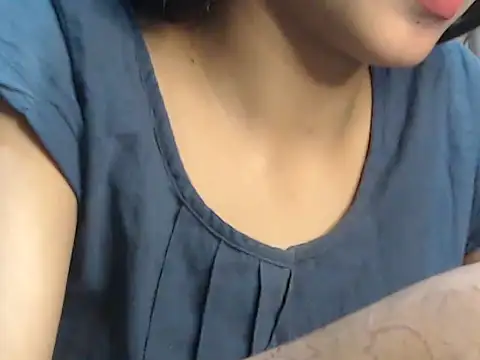 Snapshot of NancyRuvi chatting on 02-27-25, 05:58 NancyRuvi online show from 02-27-25, 05:58