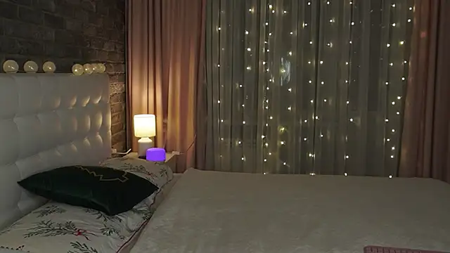 starrydoll online show from 12-12-24, 09:04