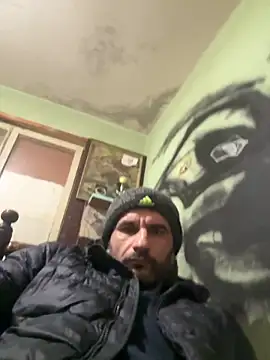 Georgi51906788 online show from 12-22-25, 10:40