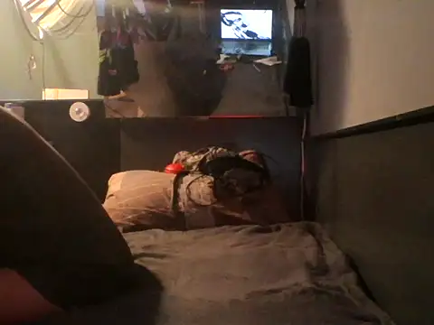 Slutviki69 online show from 05-05-26, 01:52