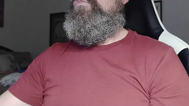 Snapshot of usdirtymikee9 chatting on 11-11-25, 08:14 usdirtymikee9 online show from 11-11-25, 08:14