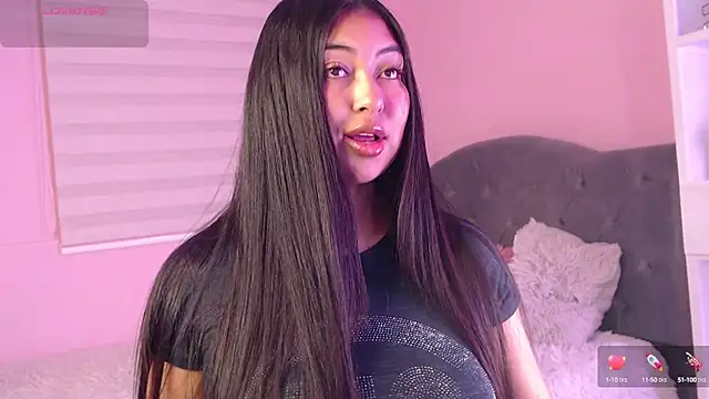 Snapshot of Pocahontas_power chatting on 12-14-24, 05:36 Pocahontas power online show from 12-14-24, 05:36