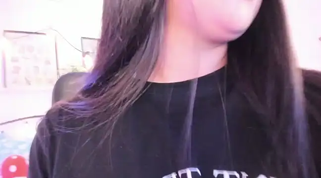 Snapshot of Pocahontas_power chatting on 02-19-25, 05:16 Pocahontas power online show from 02-19-25, 05:16