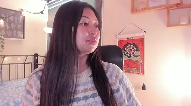 Snapshot of Pocahontas_power chatting on 02-21-25, 05:53 Pocahontas power online show from 02-21-25, 05:53