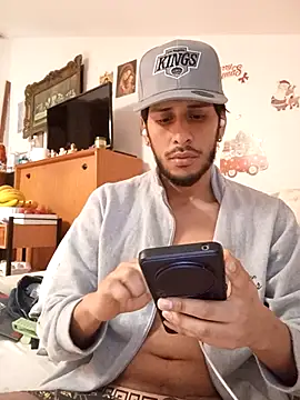 sexcampene online show from 12-16-25, 07:24