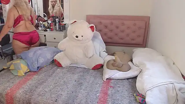 lucy belle bm online show from 03-09-26, 03:27