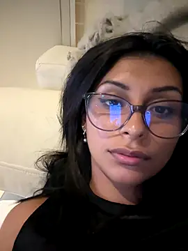 Snapshot of sweetAli_ chatting on 09-18-25, 11:40 sweetAli online show from 09-18-25, 11:40