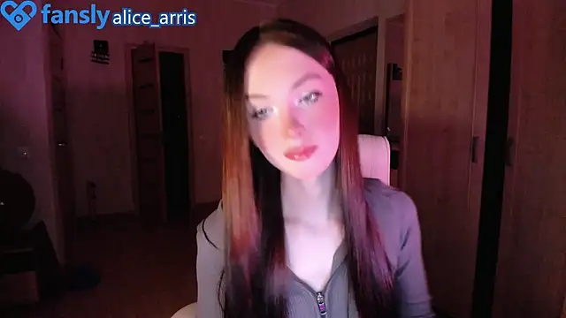 Alice  Aris online show from 10-23-25, 07:23
