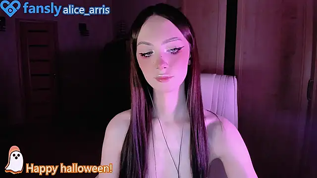 Alice  Aris online show from 10-31-25, 05:25
