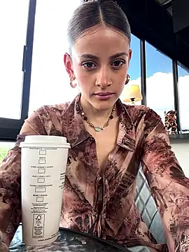 alana15 online show from 01-18-26, 05:06