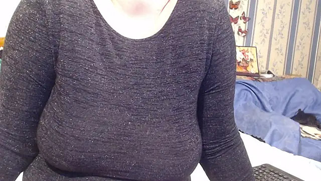 Snapshot of AMARILLIS chatting on 11-19-25, 10:43 AMARILLIS online show from 11-19-25, 10:43