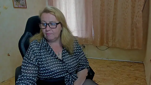 Frau Marta online show from 07-03-26, 12:55
