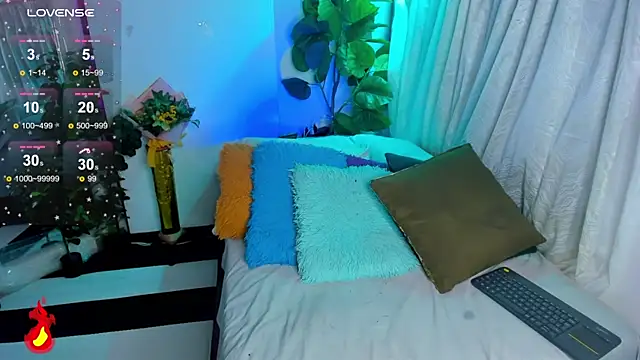 jenndy lockhart online show from 03-23-25, 02:26