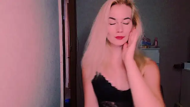 xxxcharismaaa online show from 10-13-25, 07:58