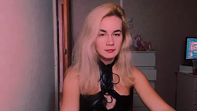 xxxcharismaaa online show from 11-04-25, 07:02