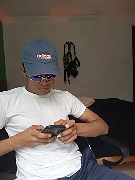 pinedasex777 online show from 11-05-25, 03:23