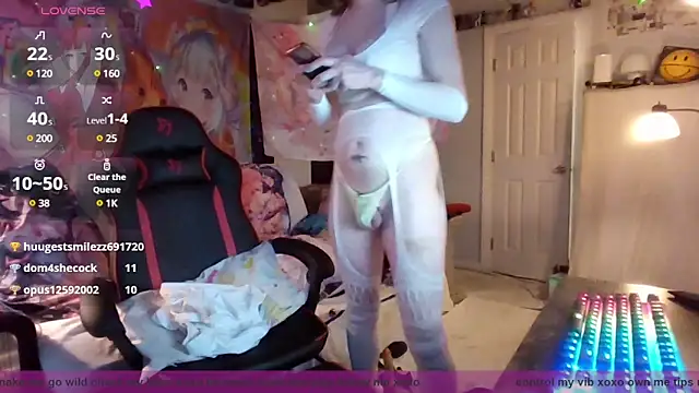 Snapshot of matildawood_cd chatting on 01-22-25, 04:23 matildawood cd online show from 01-22-25, 04:23