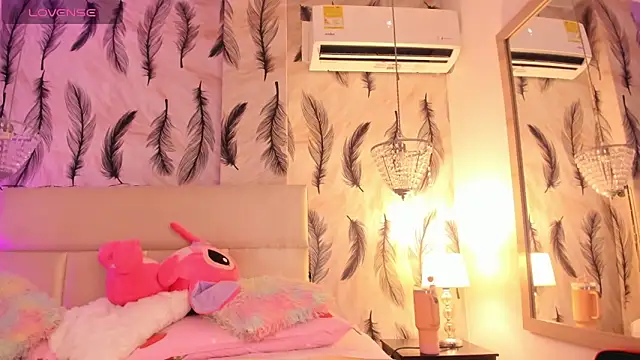 Vivi prinncess online show from 12-15-25, 11:09