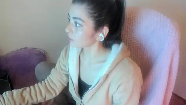 Sammysammy  online show from 04-28-26, 07:02