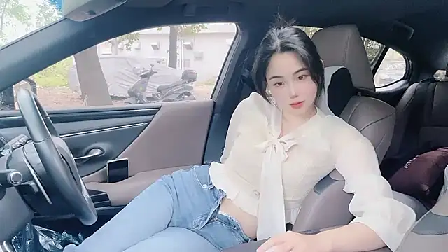 Snapshot of orla2021 chatting on 12-06-24, 01:07 orla2021 online show from 12-06-24, 01:07