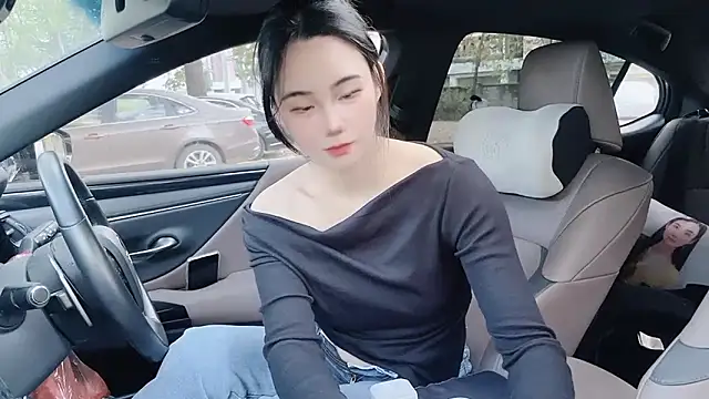 Snapshot of orla2021 chatting on 01-09-25, 12:57 orla2021 online show from 01-09-25, 12:57