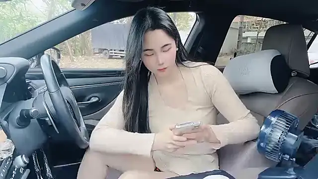 Snapshot of orla2021 chatting on 02-24-25, 02:08 orla2021 online show from 02-24-25, 02:08