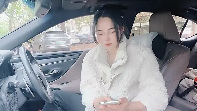 Snapshot of orla2021 chatting on 02-26-25, 01:11 orla2021 online show from 02-26-25, 01:11