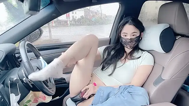 Snapshot of orla2021 chatting on 10-18-25, 02:14 orla2021 online show from 10-18-25, 02:14