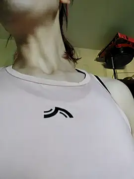 JoLeNe27 online show from 04-25-26, 02:25