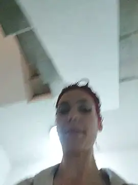 JoLeNe27 online show from 05-27-26, 04:59