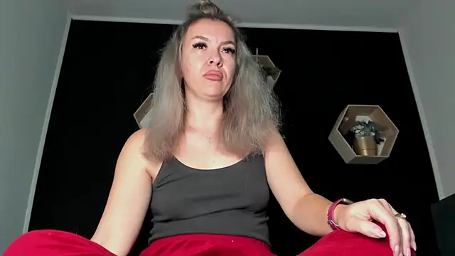 Alesys69 online show from 11-09-25, 01:26