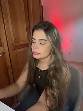 Miss valeriaa online show from 03-13-26, 09:43