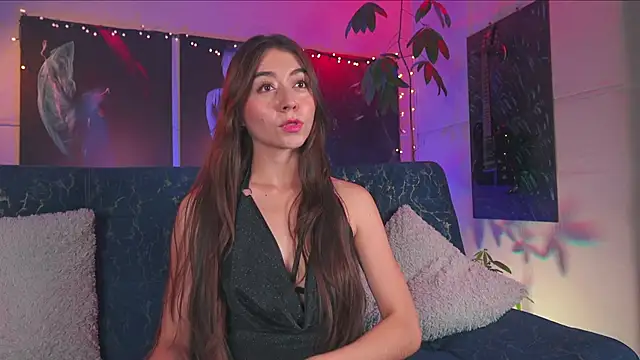 Bellapazzia online show from 12-24-24, 05:13