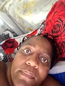 Snapshot of Galcraze chatting on 03-19-26, 12:36 Galcraze online show from 03-19-26, 12:36