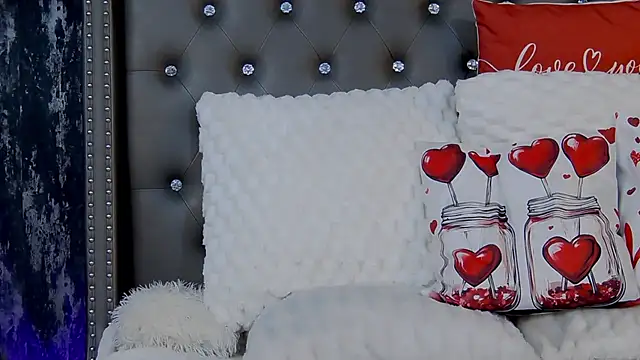 IsabelleEthan online show from 02-06-25, 09:00