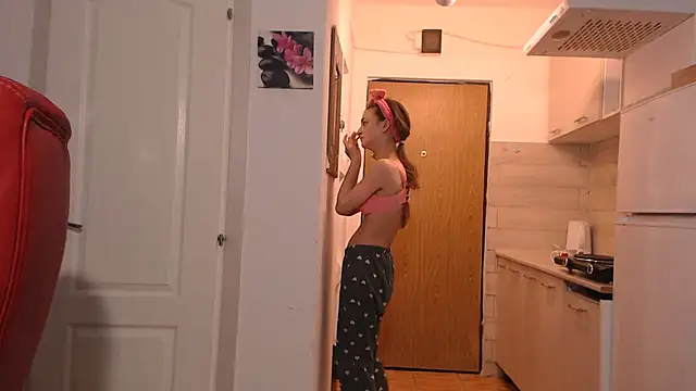 simyhvn online show from 02-17-26, 05:37