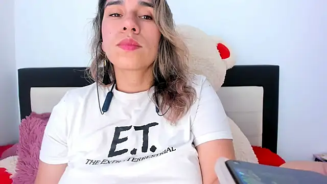 Snapshot of na-biky chatting on 02-23-25, 08:33 na-biky online show from 02-23-25, 08:33