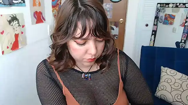 Snapshot of soynanabela28 chatting on 06-11-26, 03:54 soynanabela28 online show from 06-11-26, 03:54