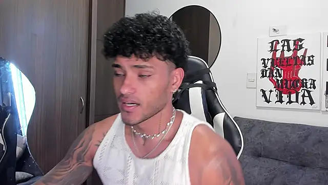 Alessandro Vanni online show from 12-16-25, 12:32