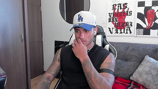 Alessandro Vanni online show from 01-09-26, 01:25