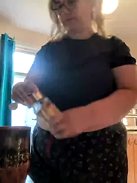 Canadian BBW online show from 06-16-26, 01:25
