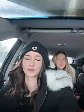 joanaelaa online show from 01-17-25, 03:11