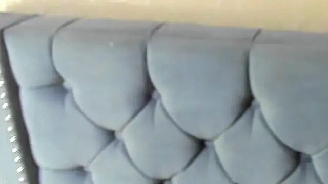 Snapshot of Imannejulienne chatting on 05-21-26, 01:45 Imannejulienne online show from 05-21-26, 01:45