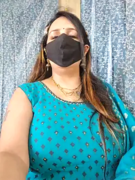 cute-tanvi online show from 01-28-25, 08:04
