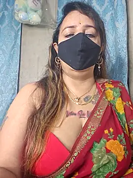 Snapshot of cute-tanvi chatting on 11-18-25, 01:33 cute-tanvi online show from 11-18-25, 01:33