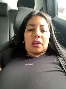 Snapshot of natural_bigboobs chatting on 02-15-25, 07:17 natural bigboobs online show from 02-15-25, 07:17