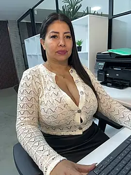 Snapshot of natural_bigboobs chatting on 03-02-25, 12:22 natural bigboobs online show from 03-02-25, 12:22