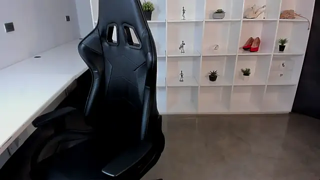 natural bigboobs online show from 04-24-26, 07:38