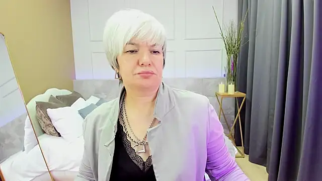 CarmenSoft online show from 01-21-25, 01:29